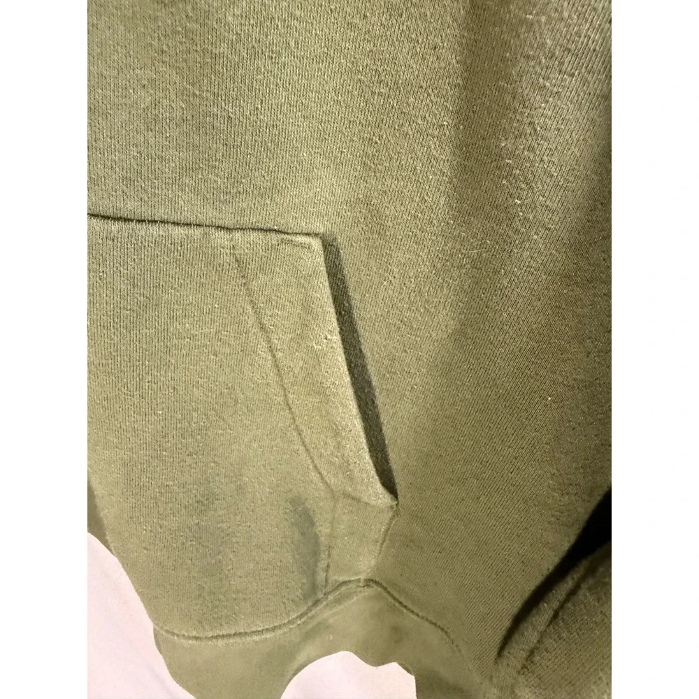 Nike Russell Wilson Dangeruss Boys XL Crewneck Sweatshirt Olive Green Orange